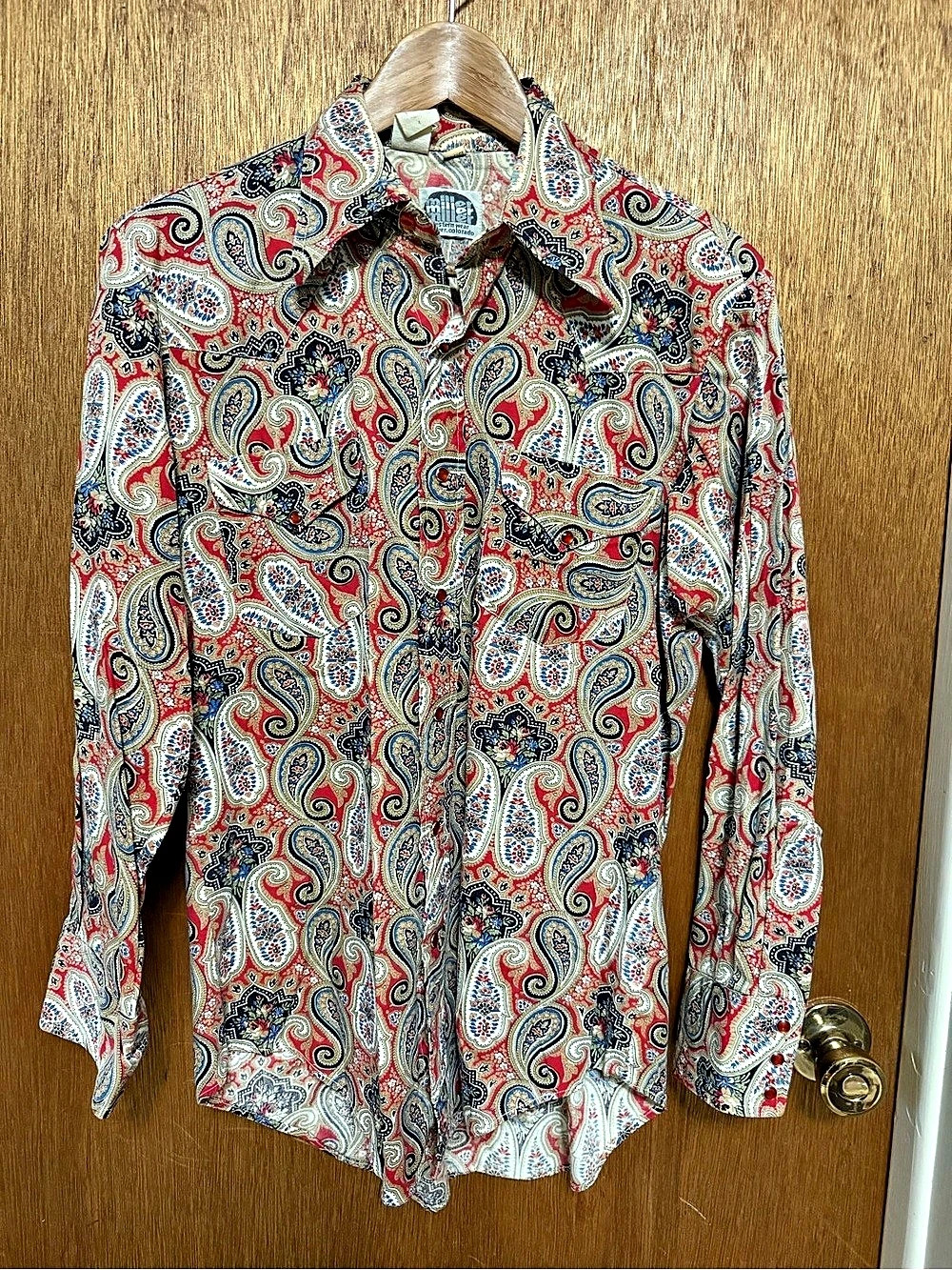 Miller Paisley Western Shirt in Red & Blue Size 151⁄2-33 Like New